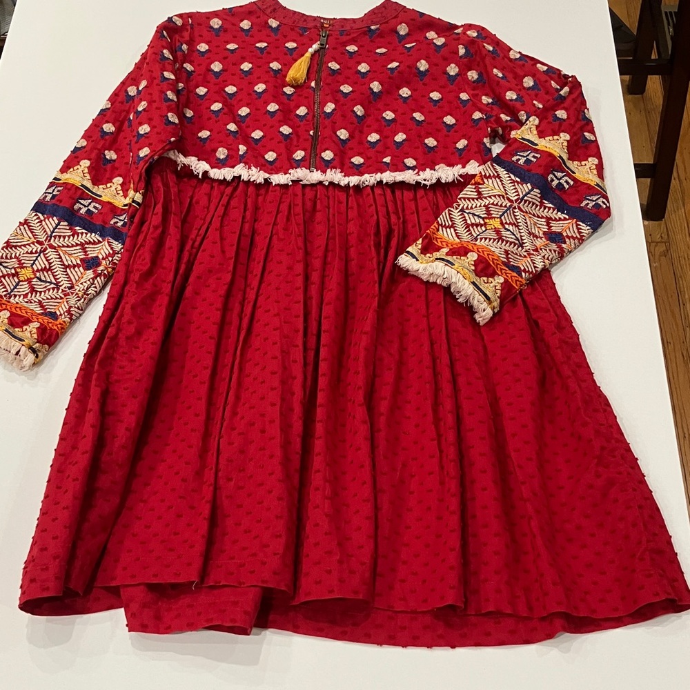 Elegant Red Midi Dress
